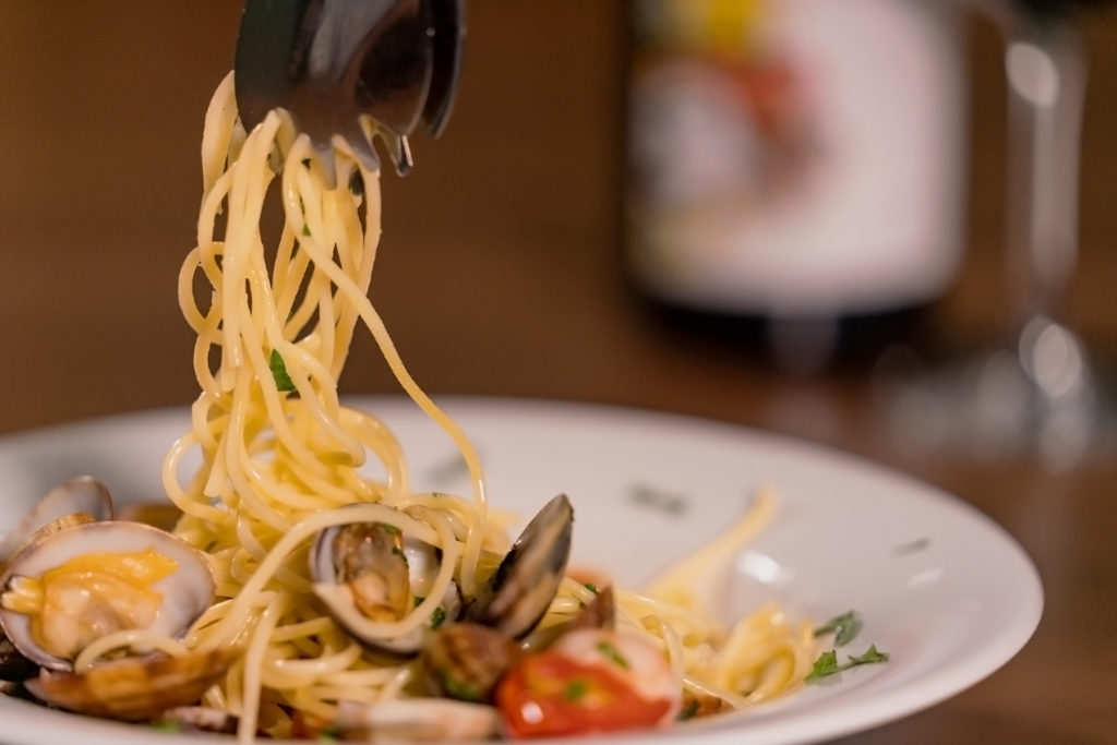 イタリアンレストランで人気のオイルソースのパスタの種類と特徴